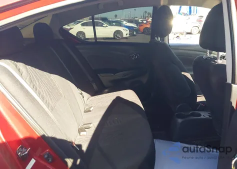 2019 Nissan Versa 1.6 Sv z USA, uszkodzony, nr VIN 3N1CN7AP5KL861668